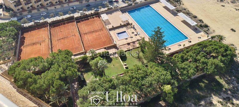 Foto 0a6f1e7f-d9b3-442d-a614-46a3f2071c76. Pis amb piscina a Cabo de las Huertas Alicante