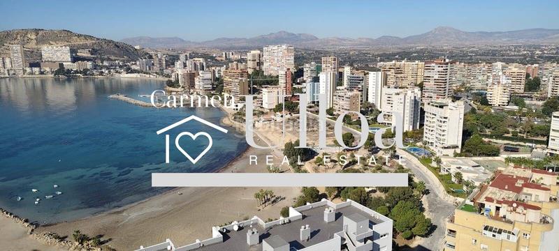 Foto d76d5bdc-e56a-4427-9aab-012a03b63ab1. Piso exclusiva vivienda reformada frente al mar en primera línea en Alicante