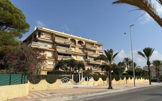 Appartement  Calle de san bartolomé. Amplio piso con vistas al mar en campello playa