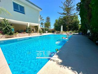 Xalet a La Font-Mezquitas. Moderna villa con piscina climatizada y gran jardín para vivir m