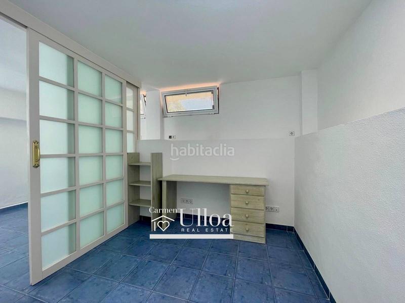 Foto 59b7cc24-541b-440c-8153-1aba88ecd236. Casa bifamiliare con parcheggio piscina in Pueblo Español-Coveta Fumá Campello (el)