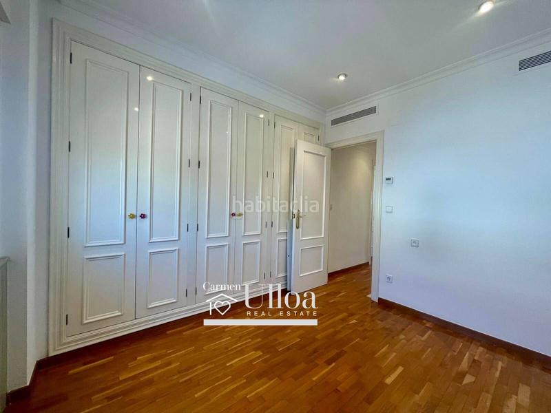 Foto 6f5c5923-945d-46e2-8252-75d7143e205e. Casa bifamiliare con parcheggio piscina in Pueblo Español-Coveta Fumá Campello (el)