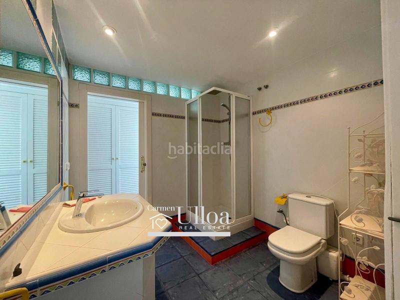 Foto 829c4ae7-d9ef-4198-bd5c-5a45fad940bb. Casa bifamiliare con parcheggio piscina in Pueblo Español-Coveta Fumá Campello (el)