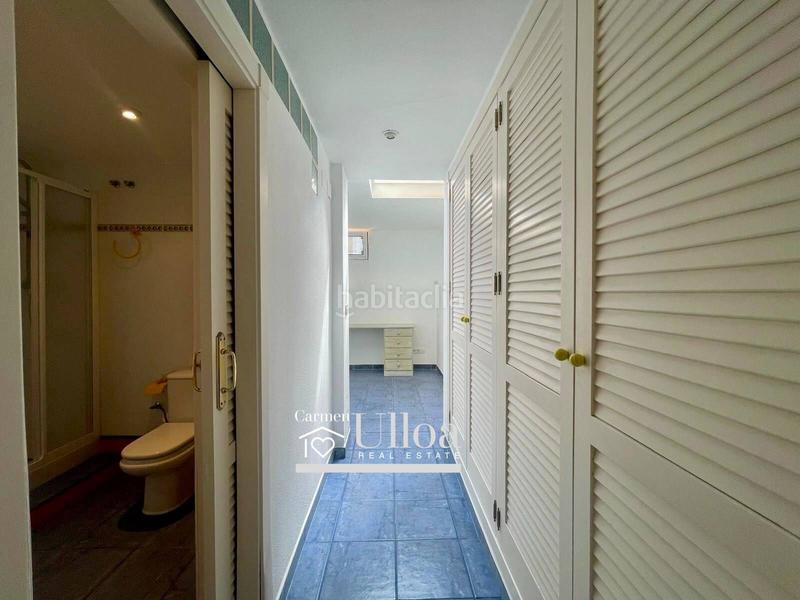 Foto bcdc7033-4aa6-4efe-b20d-663c7b437098. Casa bifamiliare con parcheggio piscina in Pueblo Español-Coveta Fumá Campello (el)