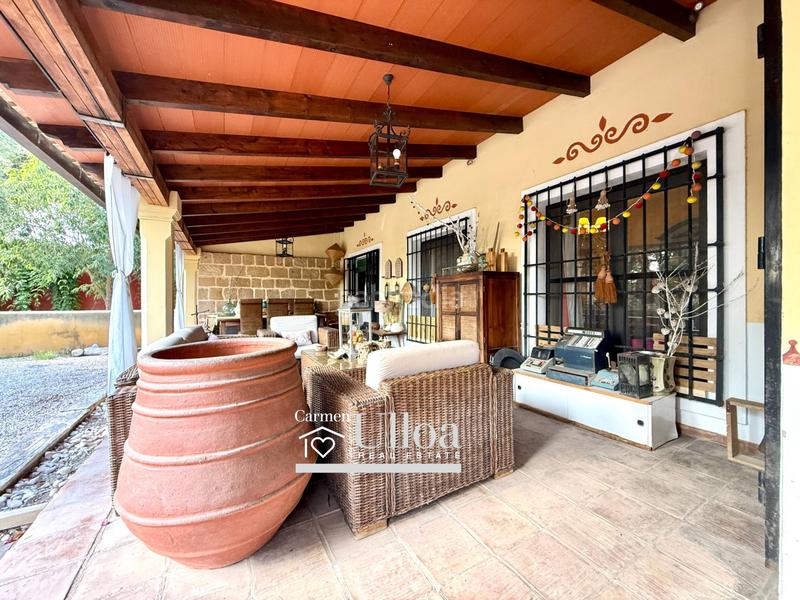 Foto ee830ef1-0e7e-401a-9461-58c763e25928. Haus mit parking pool in Vistahermosa Alicante