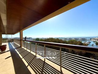 Piso  Avenida del doctor gadea. Exclusivo piso de 345 m en pleno centro de alicante con terraza