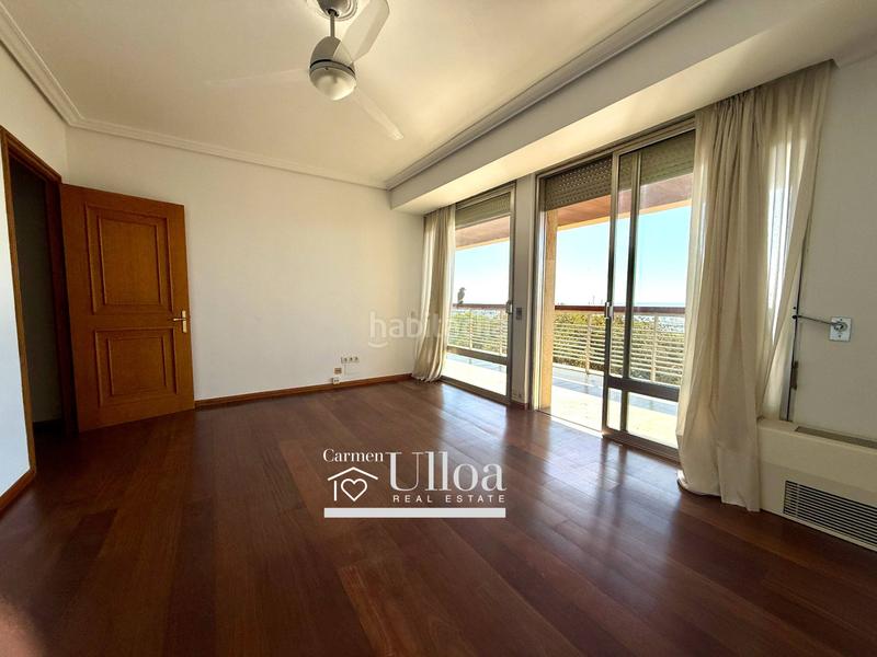 Foto b8711990-3ea1-4208-9e89-e9850e097f69. Piso exclusivo piso de 345 m en pleno centro con terraza y vistas despejadas en Alicante