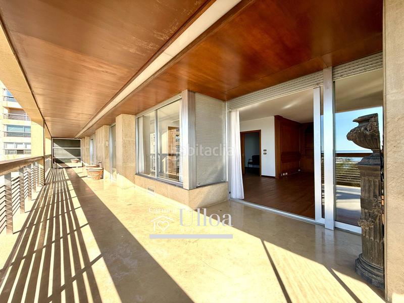 Foto f99183c1-638e-450b-9ee2-f37310dc29e6. Piso exclusivo piso de 345 m en pleno centro con terraza y vistas despejadas en Alicante
