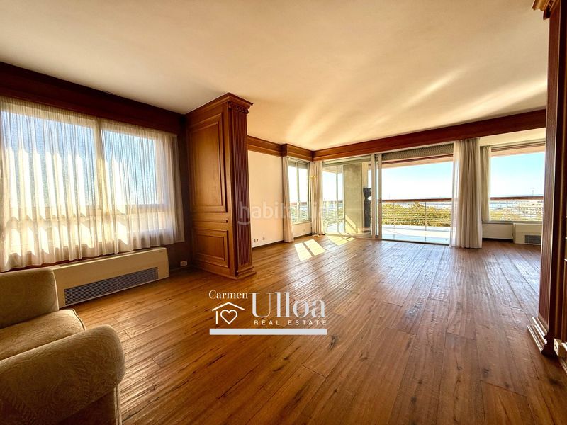 Foto 6458f89c-0137-4965-81bf-ab9af05bc61a. Pis amb aparcament a Ensanche-Diputación Alicante