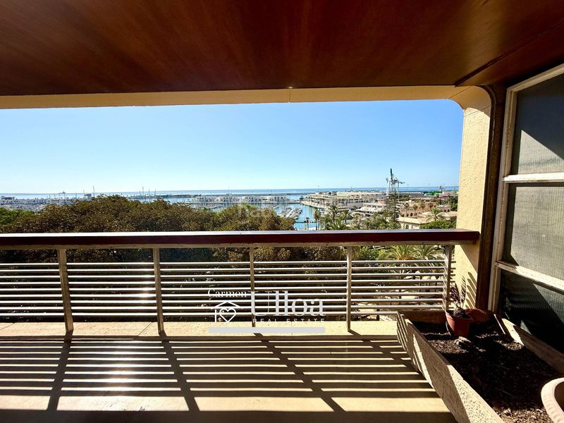 Foto 708b7737-3092-479d-aae7-0512af97fa4a. Pis amb aparcament a Ensanche-Diputación Alicante