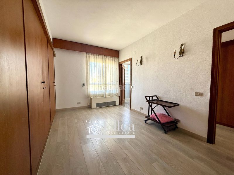 Foto c3db74e6-d00f-4bac-9842-e52701e225d6. Pis amb aparcament a Ensanche-Diputación Alicante