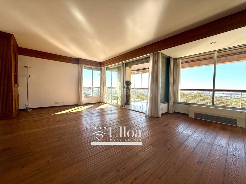 Foto f0efeaac-2c13-403b-97ff-d40c082199d7. Pis amb aparcament a Ensanche-Diputación Alicante