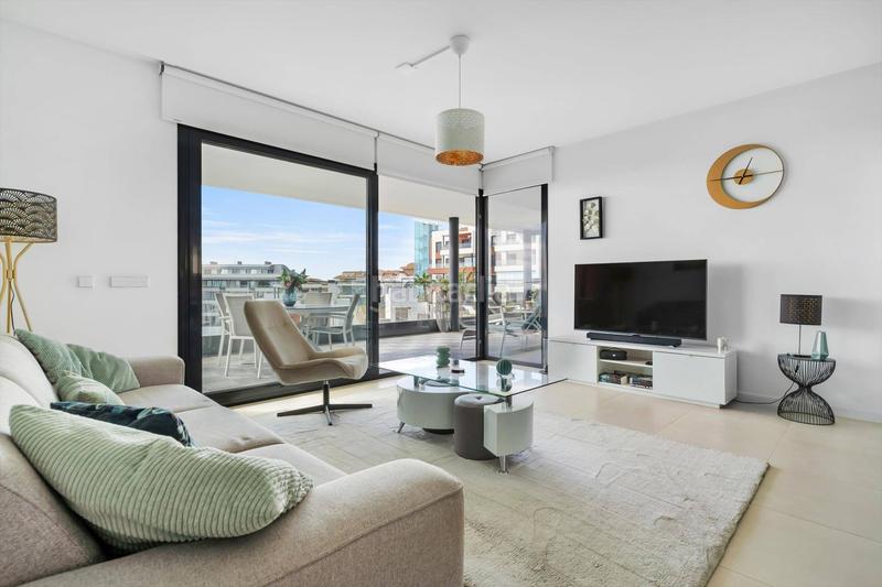 Foto c2b872f3-f535-48ce-a6c9-8a8d081c9c14. Appartement mit parking pool in Las Gaviotas - Carvajal Fuengirola