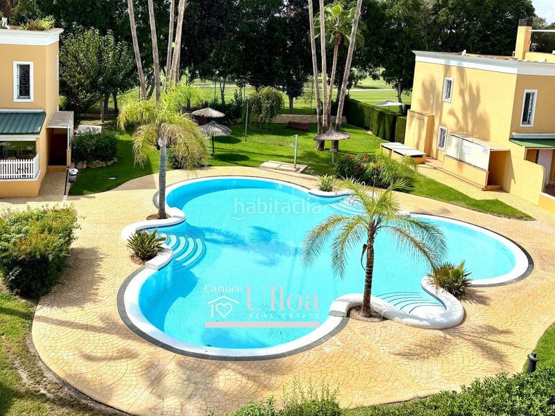 Foto 1c3d06d5-536e-45ba-a9fc-942072574d7a. Casa adossada amb aparcament piscina a Alicante golf Alicante