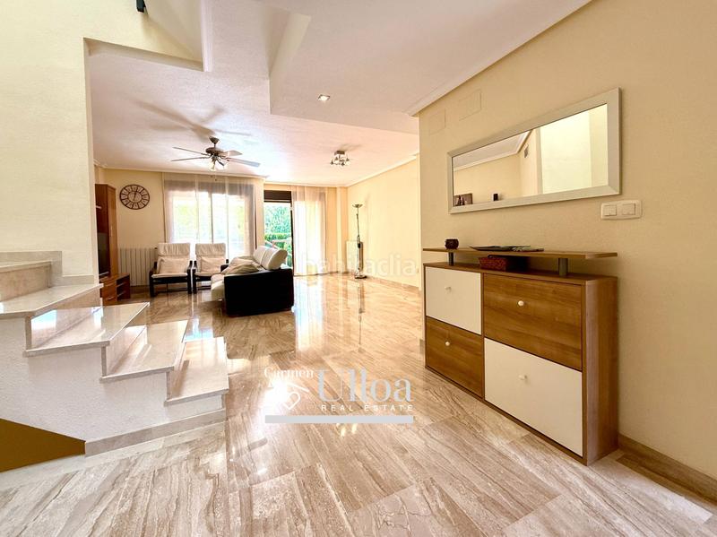 Foto 2db75ba6-e854-4373-8e09-5fcaf566e058. Reihenhaus mit heizung parking pool in Almajada-Ravel Mutxamel