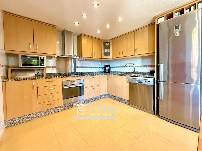 Foto 383559e0-e9dd-4751-8b10-350c53251db2. Reihenhaus mit heizung parking pool in Almajada-Ravel Mutxamel