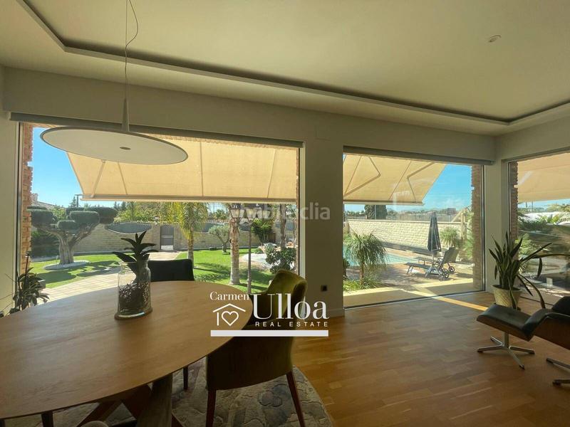 Foto e486408f-ed47-40dc-aca0-d3bf91ca143b. Chalet con riscaldamento parcheggio piscina in Los Girasoles Sant Vicent del Raspeig