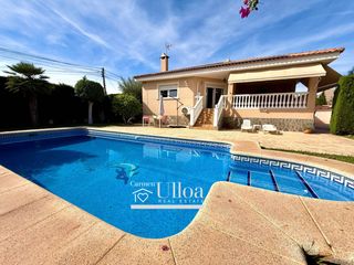 Chalet  Calle del pino. Chalet reformado con jardín y piscina en la huerta, mutxamel