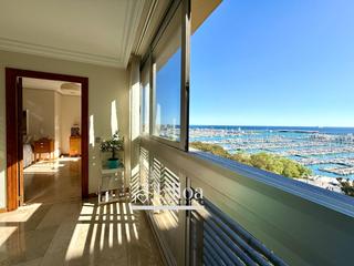 Apartamento  Avenida del doctor gadea. Exclusivo  oportunidad doble en primera línea  dos pisos con vis