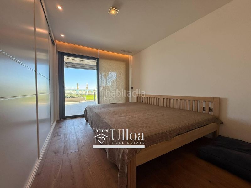 Foto 47b15631-a243-4b58-8fea-79b0b6087195. Planta baixa amb calefacció aparcament piscina a Alicante