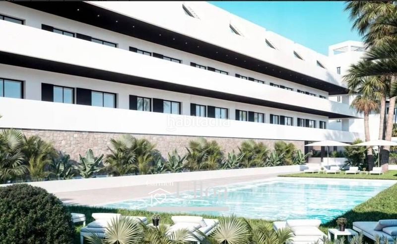 Foto 0a2576f0-9e0c-4585-9251-43245eee365d. Apartament amb aparcament piscina a balcón de Finestrat-terra marina Finestrat