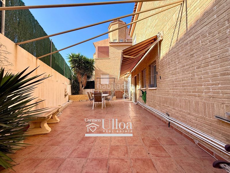 Foto 1f65974e-8e1c-4d23-b927-be12fdcd8994. Casa adossada amb calefacció aparcament piscina a Alicante