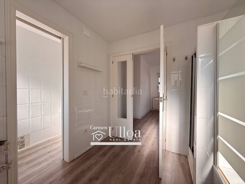 Foto 70c575a1-5b61-4bca-b513-bf4c5f5acf0b. Casa adossada amb calefacció aparcament piscina a Alicante