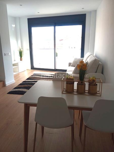 Foto 060b6aad-bb6c-4b7b-855e-a58a80b5100d. Alquiler piso atic al centre-devesa en La Devesa Girona