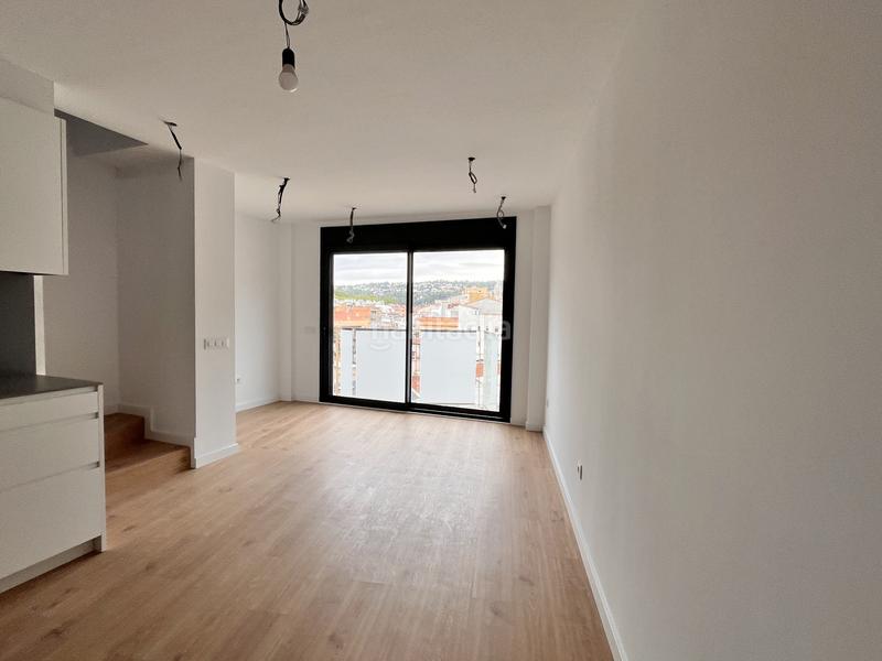 Foto 46f8776c-ef4c-475d-8afe-ae13b2d34454. Alquiler piso atic al centre-devesa en La Devesa Girona