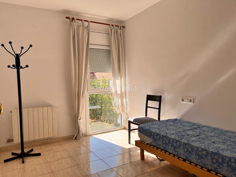 Foto f75b6c09-8e77-44bb-9ee5-efd4cbe07dfd. Alquiler piso bona ubicació en Fontajau - Sant Ponç Girona