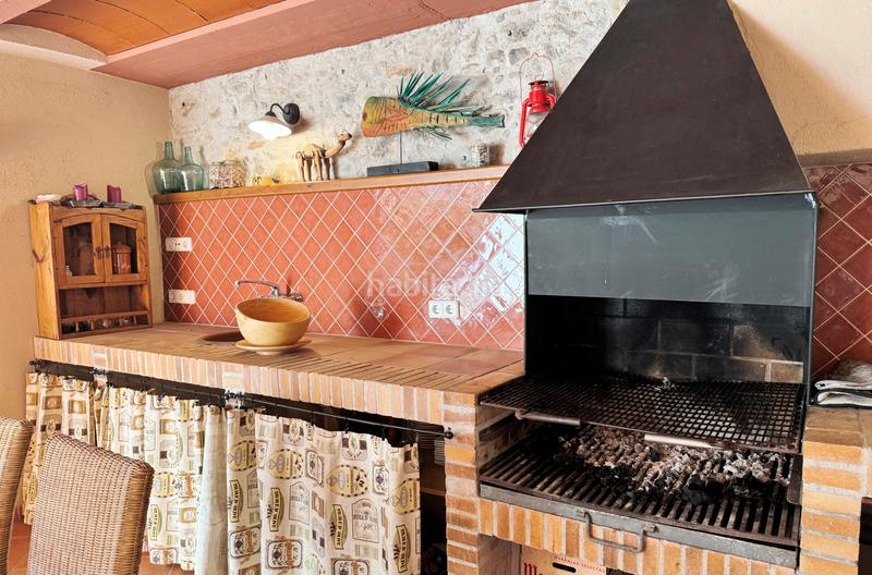 Foto 36660cd9-a81a-4e97-9882-ba2a4d117340. Casa amb xemeneia calefacció aparcament a Palol de Revardit