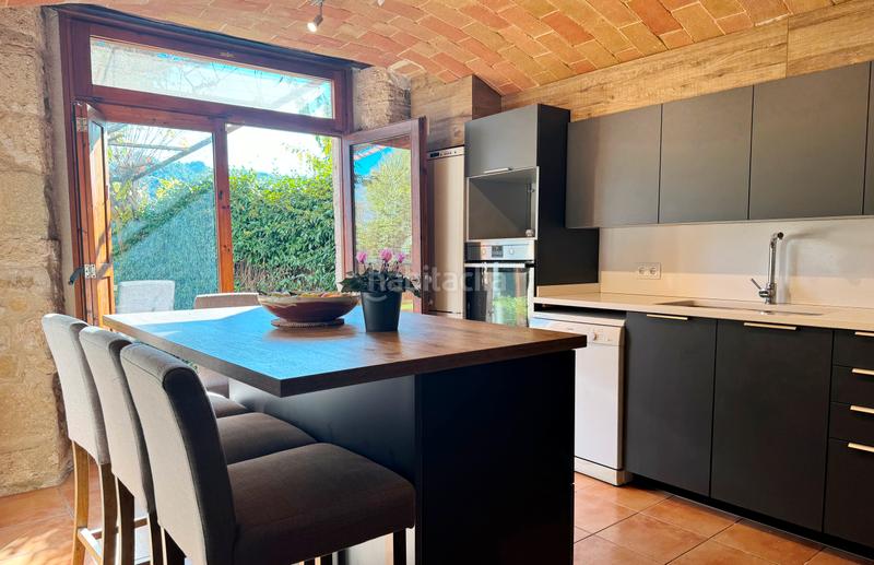 Foto 987265e5-627a-481b-99a2-e873fe33ade5. Casa amb xemeneia calefacció aparcament a Palol de Revardit