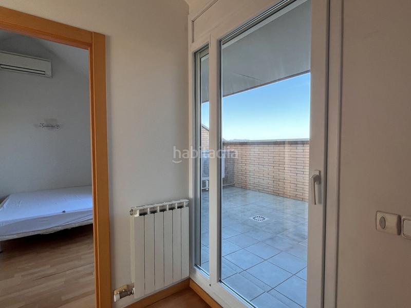 Foto 6e07a94d-34e1-4731-a101-e07eb7d496a8. Rent flat with heating parking in Eixample Sud-Migdia Girona