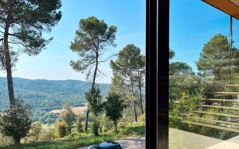 Foto 9875d79f-d91a-4862-8dce-cc966975983e. Location appartement avec chauffage parking piscine dans Girona