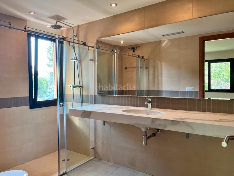 Foto 02425f29-9d5e-4ee6-be8b-ba6735fffc21. Rent flat with heating parking pool in Montjuïc Girona