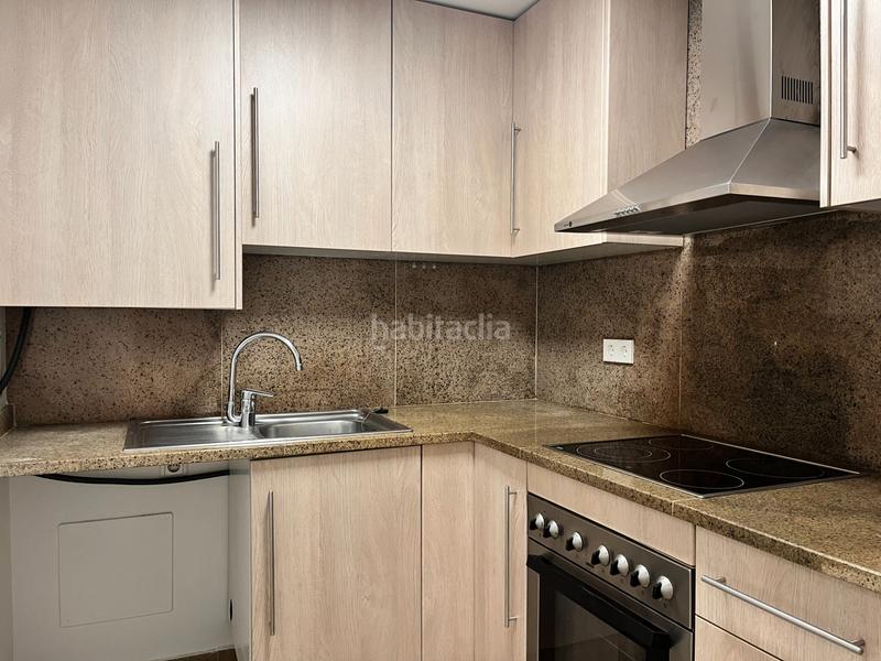 Foto 73ad44c5-5faf-4181-a90b-a4c21d907974. Rent flat with heating parking in La Devesa Girona