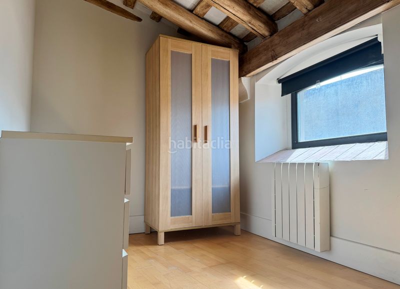 Foto 2630510c-d3c6-4881-bb15-53d8fff5a90c. Pis amb calefacció a Centre-Barri Vell Girona