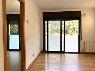 Piso en Fontajau - Sant Ponç. Oportunitat!