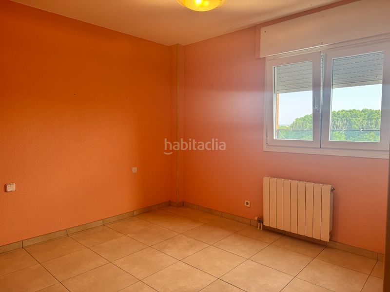 Foto f512d075-9752-4318-897b-4521ec3b8b6f. Pis amb calefacció a Domeny Girona