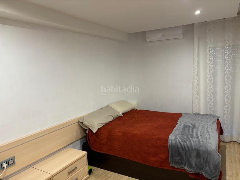 Foto ac80b383-f024-494d-a720-b78286588f10. Flat with heating in Llevant Igualada