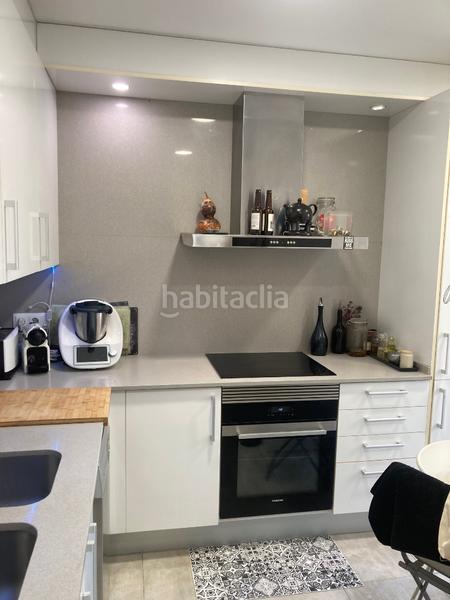 Foto e2a3ee2e-af36-48bf-973b-dfef7ea5bd24. Casa adossada amb calefacció aparcament a Capellades