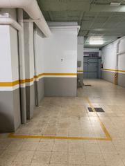 Autoparkplatz in Carrer de Lleida