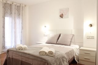 Appartement  Barrio troya. Apartamento amueblado con ascensor, calefaccin y vistas a la mo