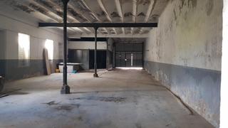 Casa in Sant josep 8. Casa de pueblo  muy grande y con local tipo nave industrial