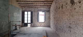 Reihenhaus in Vella 93. Casa de pueblo obra nueva