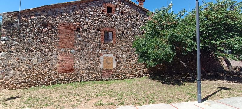Foto e487ffa4-ebe9-4a05-8483-a46f2353a6ab. Masia a Sant Celoni