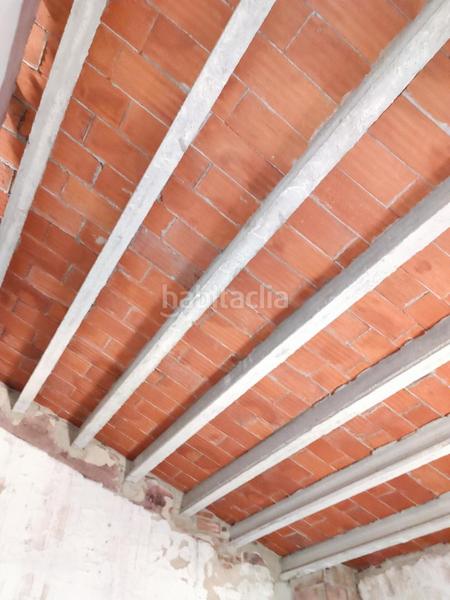 Foto f6926cf0-dbb3-4846-abf4-ef2e6fa30bf2. Masia a Sant Celoni