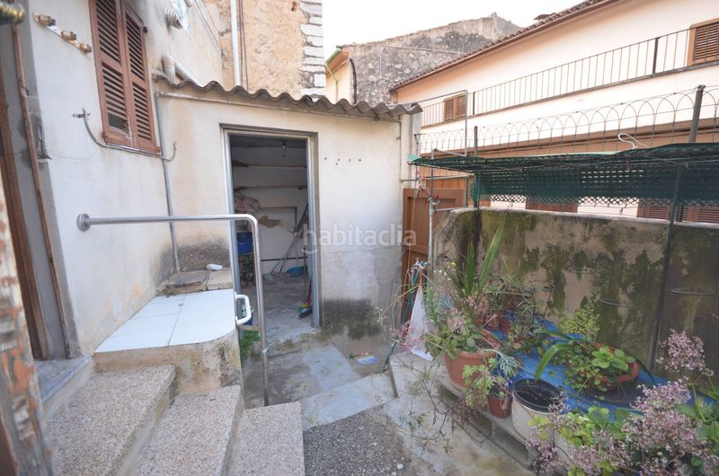 Foto ed966220-d37e-4add-88f4-925929263055. Casa amb calefacció aparcament a Selva