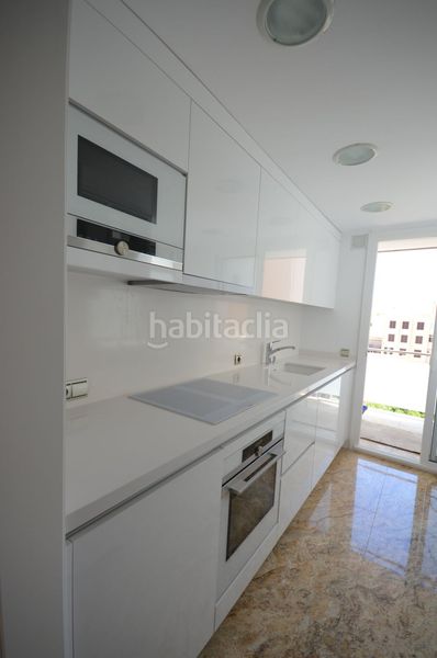 Foto fd4e5c24-0961-44b5-a8d4-93234732063d. Àtic amb calefacció aparcament a port d´Andratx Andratx