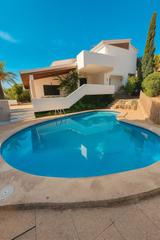 Chalet à Son Verí. Chalet en venta en son veri, 4 dormitorios.